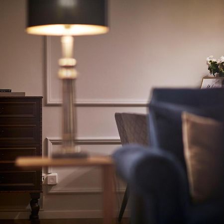 R B Apartment Am Airport Hamburg - 1-4 Personen - Kueche - Smart Tv - Waschmaschine - Perfekt Fuer Geschaeftsreisende Oder Familien エクステリア 写真