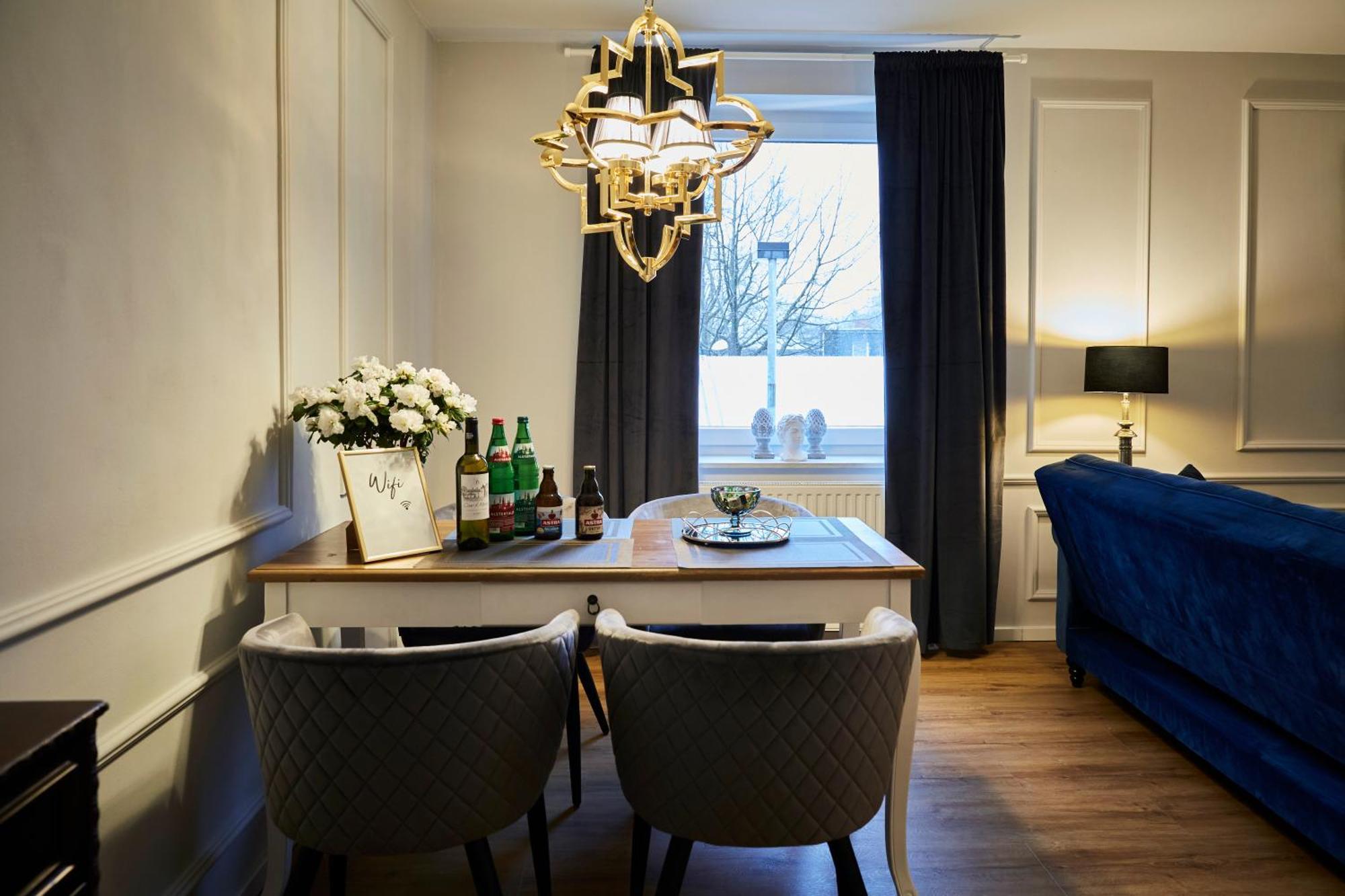 R B Apartment Am Airport Hamburg - 1-4 Personen - Kueche - Smart Tv - Waschmaschine - Perfekt Fuer Geschaeftsreisende Oder Familien エクステリア 写真